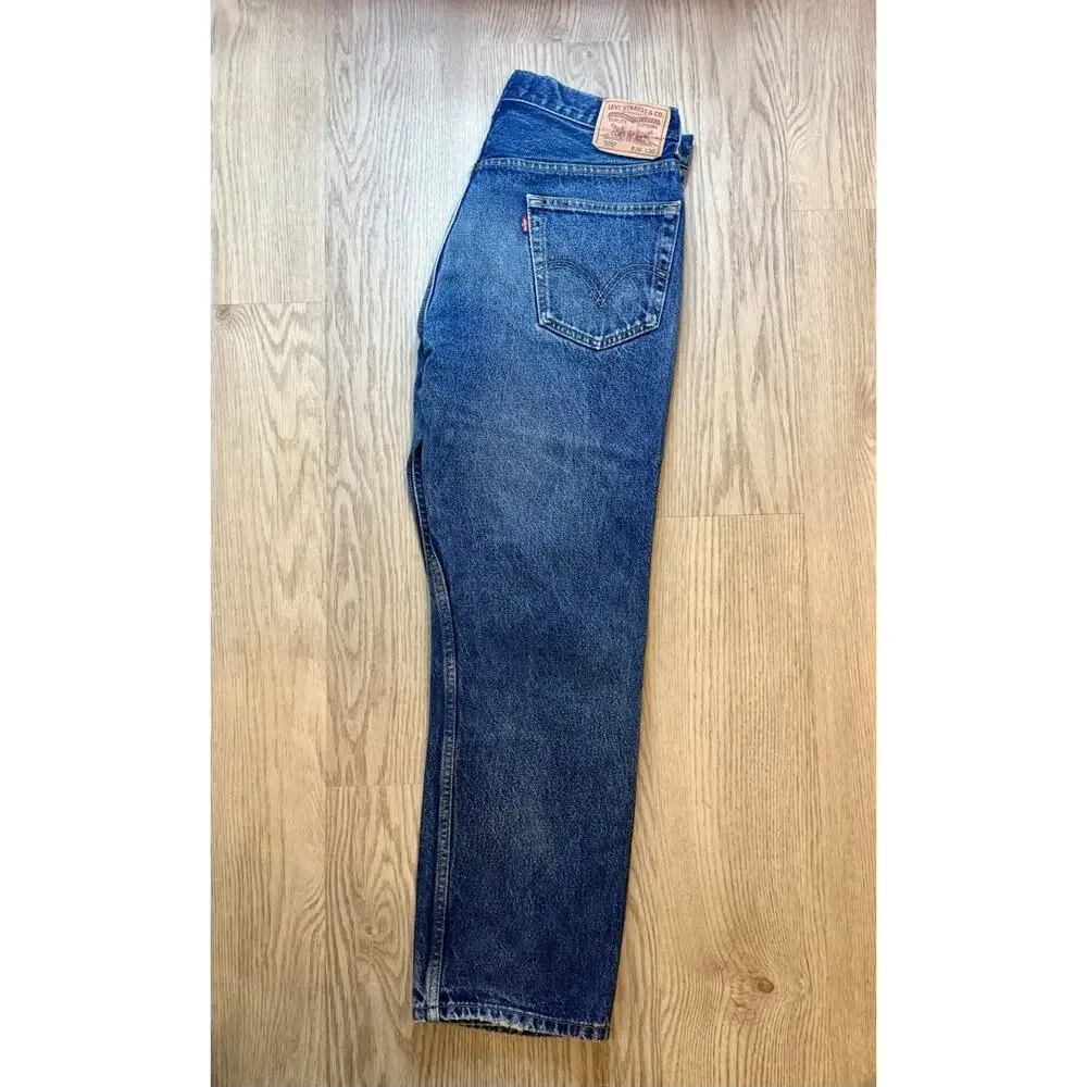Levi’s 505 Regular Fit Jeans – Medium Wash – Size 36W × 30L – Made in Mexico